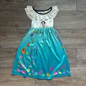 Disney Encanto White and Black Mirabel Nightgown Dress